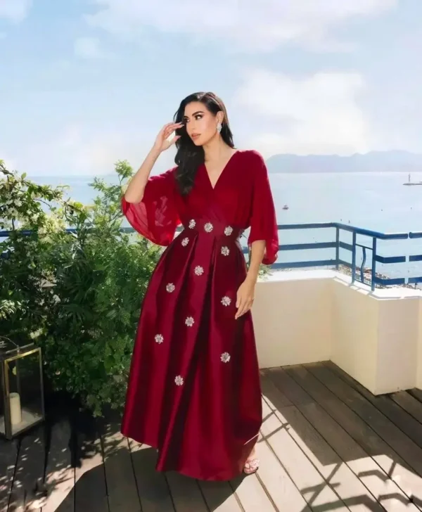 ⁦فستان سهرة أنيق بتوقيع ياسمين صبري⁩ - الصورة ⁦6⁩